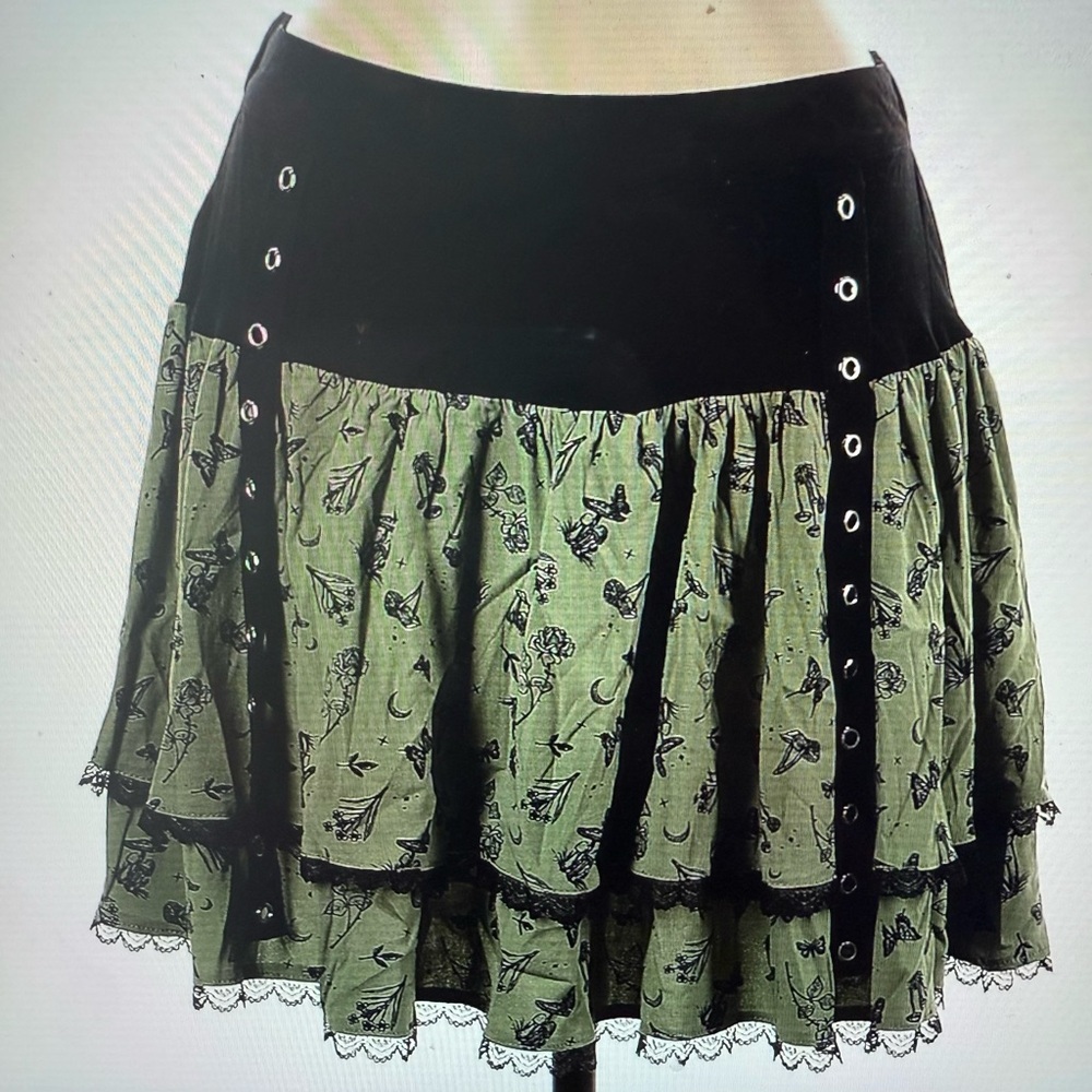 Thorn and Fable Tiered Skirt Olive Green and Black NWT Size Medium